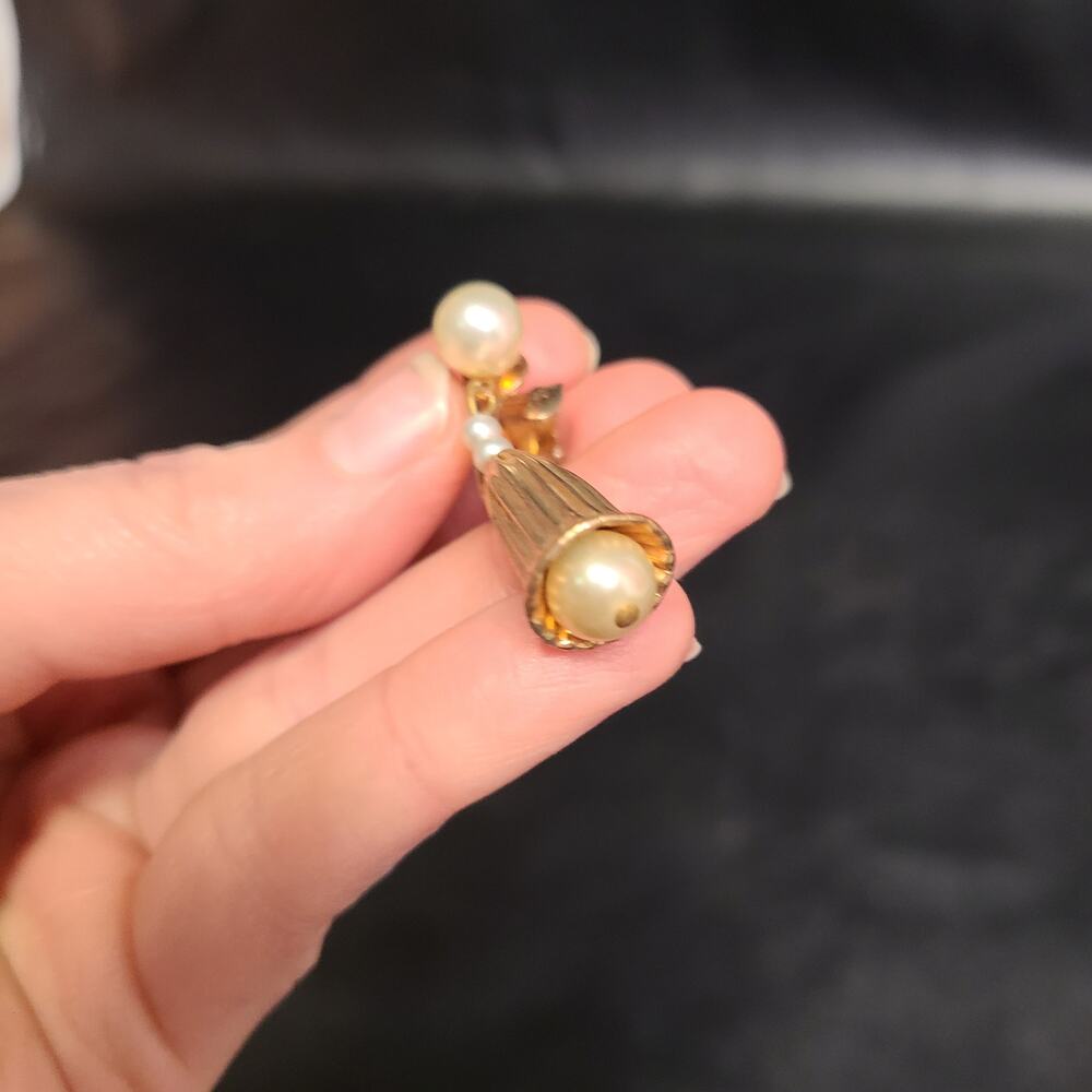 Vintage 80s softo bronze and pearl clip-on earrings - Picture 3 of 3
